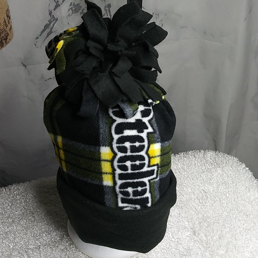 Brand new Steeler fleece hat